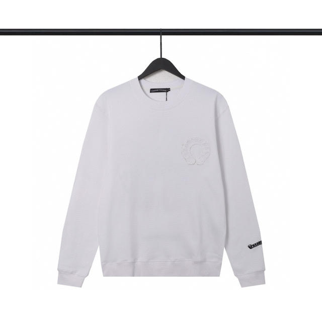 CH Long-Sleeve Crewneck Sweatshirt Black White