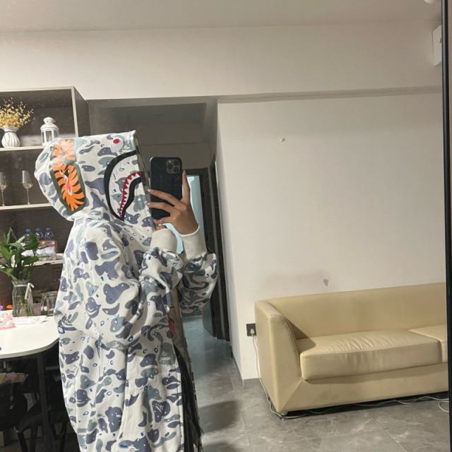 [Best Quality] 1:1 Bape SPACE GALAXY CAMO SHARK HOODIE White (Glow in The Dark)