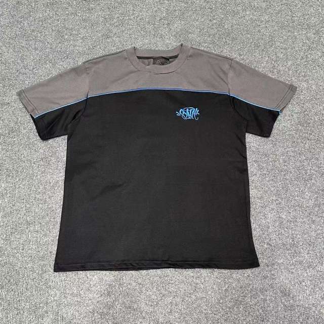 Syna World Drill Style Logo T-Shirt