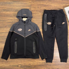 Syna World x Tech Fleece Black Set