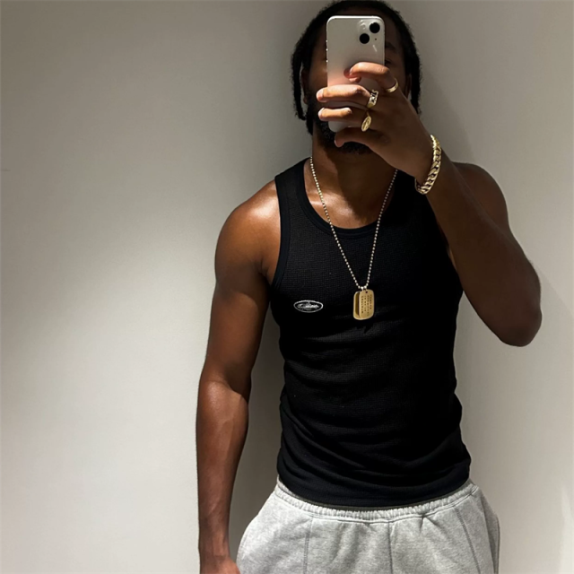 Corteiz Embroidered Logo Top Tank Clean Fits