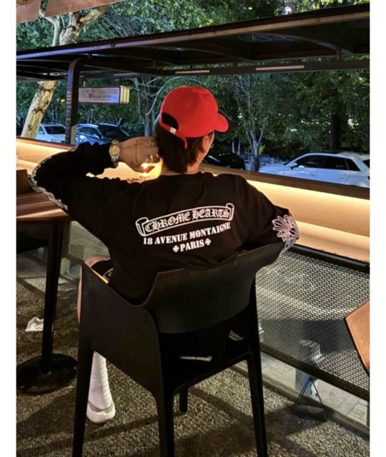 1:1 quality CH Paris Limited Letter Flower Arm Long Sleeve T-Shirt