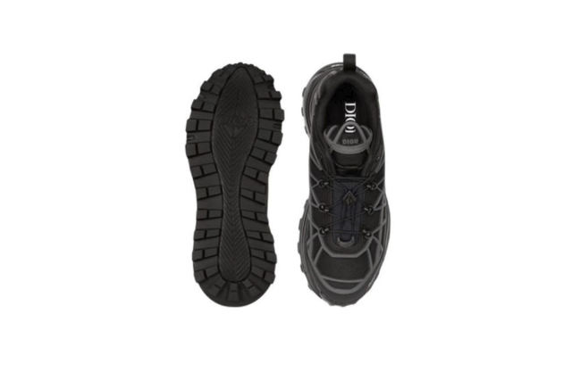 D Runner Black Grey 3SN297ZUV-H900