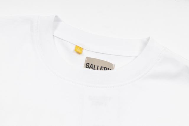 Retro embossed gradient logo Washed Print tee