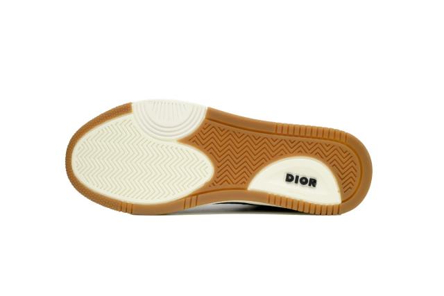 D High Gray White 3SH132ZIR_H165