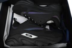 D Reflective Black 3SN23YIX_H963