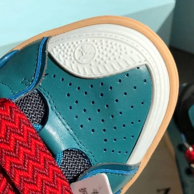 1:1 Quality L Curb Thick Lace Retro Height Increasing Thick Bottom Bread Shoes 5 colors
