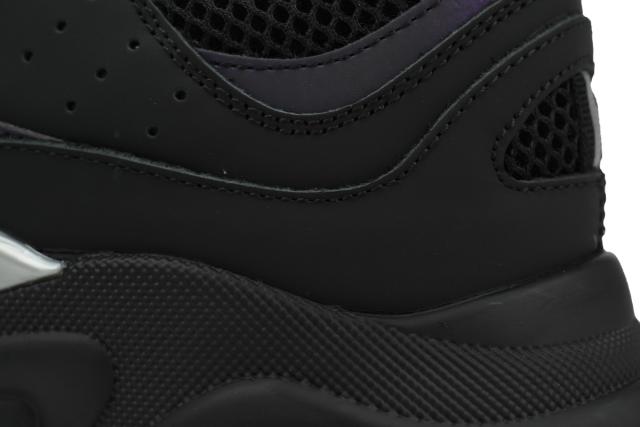 D Reflective Black 3SN23YIX_H963