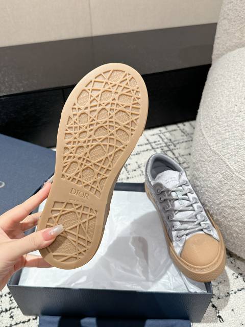 1:1 quality version  Di0r x St0ne isl@nd Electric embroidered letters lace-up casual board shoes 6 colors