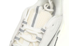 D Triple White Silver 3SN231YJG_H000