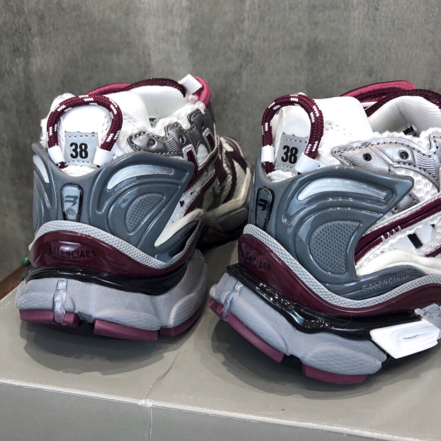 1:1 quality Runner Sneaker 'Burgundy' Shoes
