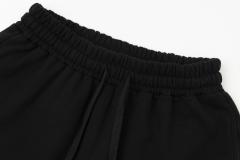 Simple one-sided logo solid color shorts