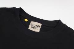 Retro red text splashing ink washed printed tee