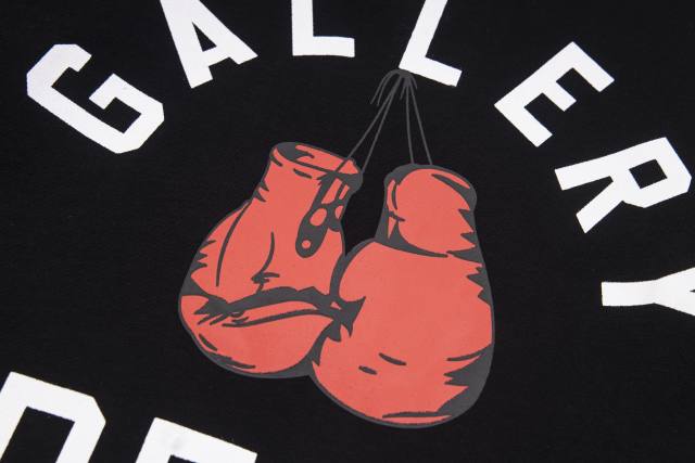 Retro hanging boxing gloves washed printed tee