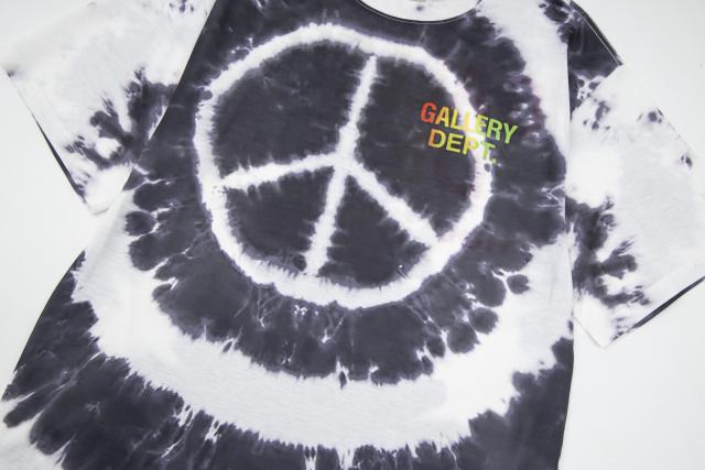 Retro rainbow gradient logo tie-dye Washed Print tee