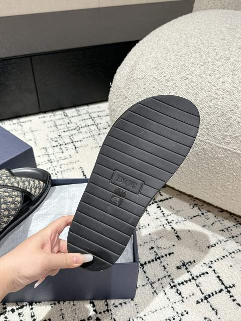 1:1 quality version Cross Strap Sandals 4 colors