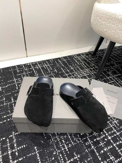 1:1 quality version Thumb Half Slippers Casual Slippers 3 colors