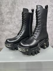 1:1 quality version Metal Logo Thick Sole Heightened Martin Boots