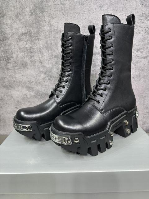 1:1 quality version Metal Logo Thick Sole Heightened Martin Boots