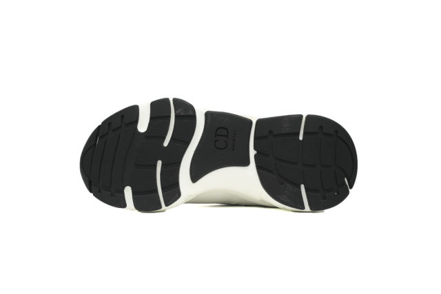 D Triple White Silver 3SN231YJG_H000