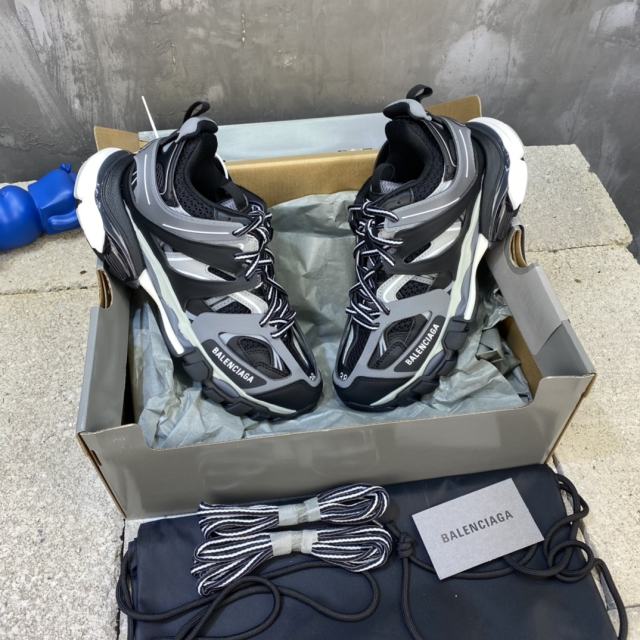 1:1 quality version High Street Hiking Mesh Casual Sneakers 2 colors
