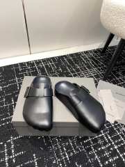 1:1 quality version Thumb Half Slippers Casual Slippers 3 colors