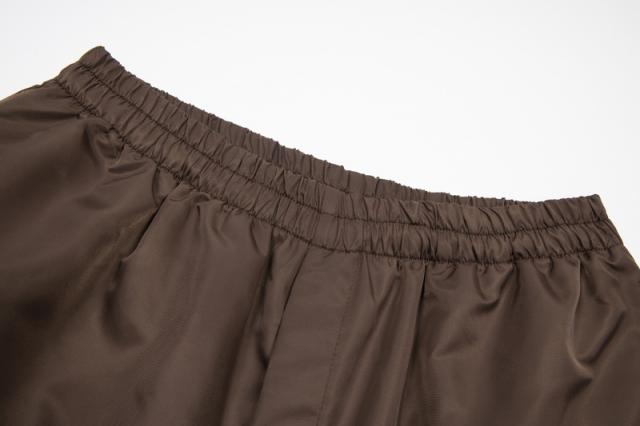 Solid color smooth woven shorts