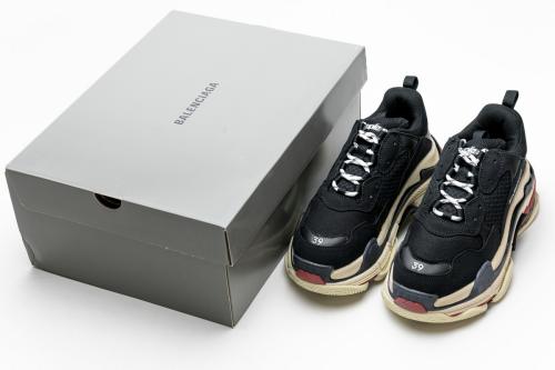 B Triple S Black White Red 483513 W06E1 1000