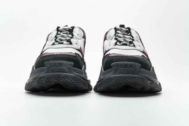 B Triple S Black Brown Red 541624 W09O1 2268