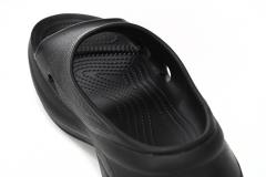 B x Crocs Pool Slide Sandals Black 677386W1S8E1000