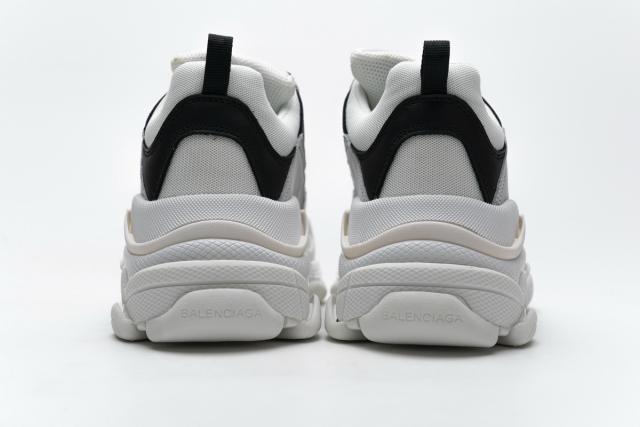 B Triple S Black Grey 584088 W06E2 1769