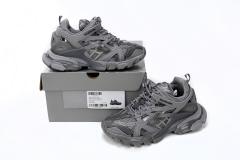 B Track.2 Sneaker Clear Sole Grey 668823W3CT11800