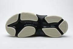 B Triple S Silvery 584088 W09O1 1900