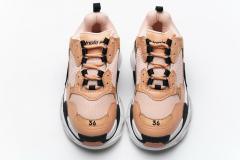 B Triple S Golden 541624 W09O1 1809