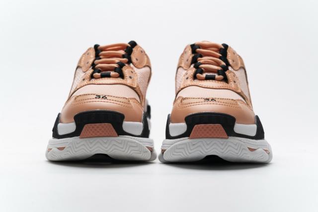 B Triple S Golden 541624 W09O1 1809