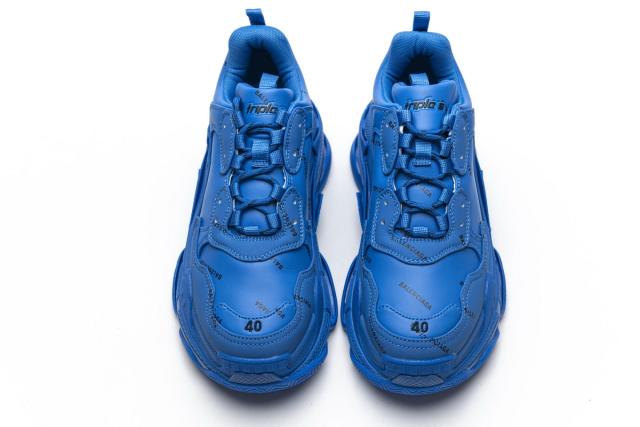 B Triple S Letter Blue 536737 W06E2 0848