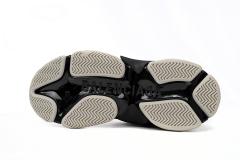 A  x B Triple S Black And White 712764 W2ZB2 1090