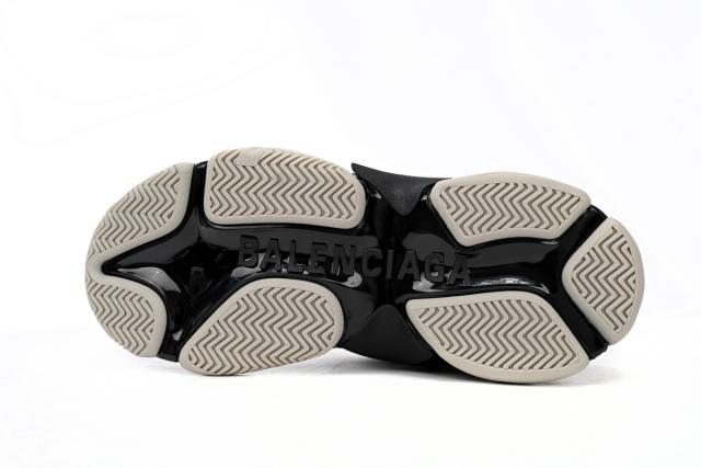 A  x B Triple S Black And White 712764 W2ZB2 1090
