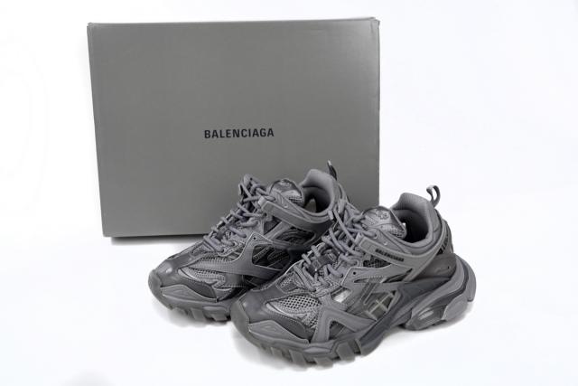B Track.2 Sneaker Clear Sole Grey 668823W3CT11800