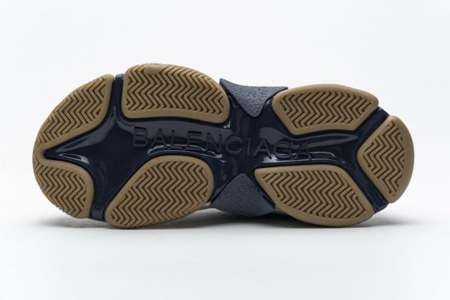 B Triple S Grey Pink 490672 W09O5 1036