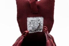 B Triple S Red Wine 541624 W09E1 1628