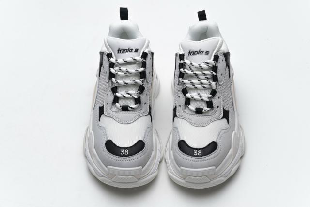 B Triple S Black Grey 584088 W06E2 1769