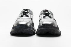 B Triple S Black Silver 541624 W09E1 7320