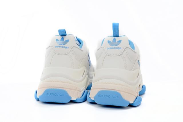 A  x B Triple S White And Blue 712764 W2ZB3 9040