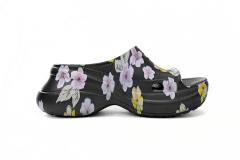 B x Crocs Pool Slide Sandals Grey Flower 677389W1S8G6556
