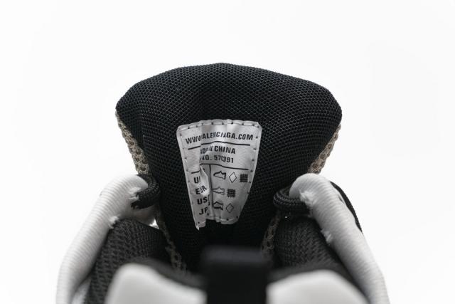 B Track.2 Sneaker Champagne Black 570391 W2GN9 2009