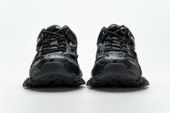 B Track.2 Sneaker Black 570391 W2GN1 1000