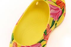 B x Crocs Pool Slide Sandals Tulip Print Multi 677389W1S8F7053