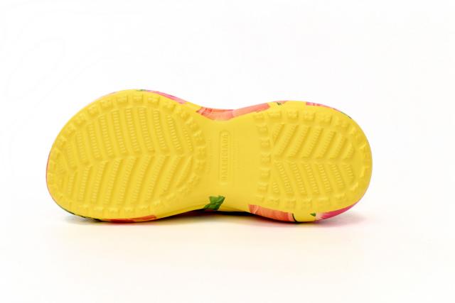 B x Crocs Pool Slide Sandals Tulip Print Multi 677389W1S8F7053