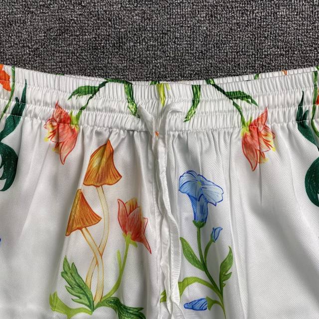 21_190  CASABLANCA Shorts